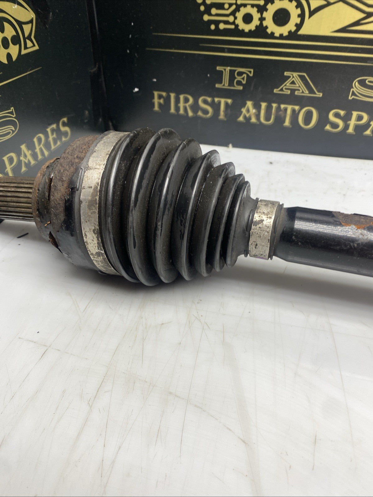 BMW 3 4 SERIES F30 F32 F36 N20 328I AUTO DRIVERS RIGHT REAR DRIVESHAFT 7637444
