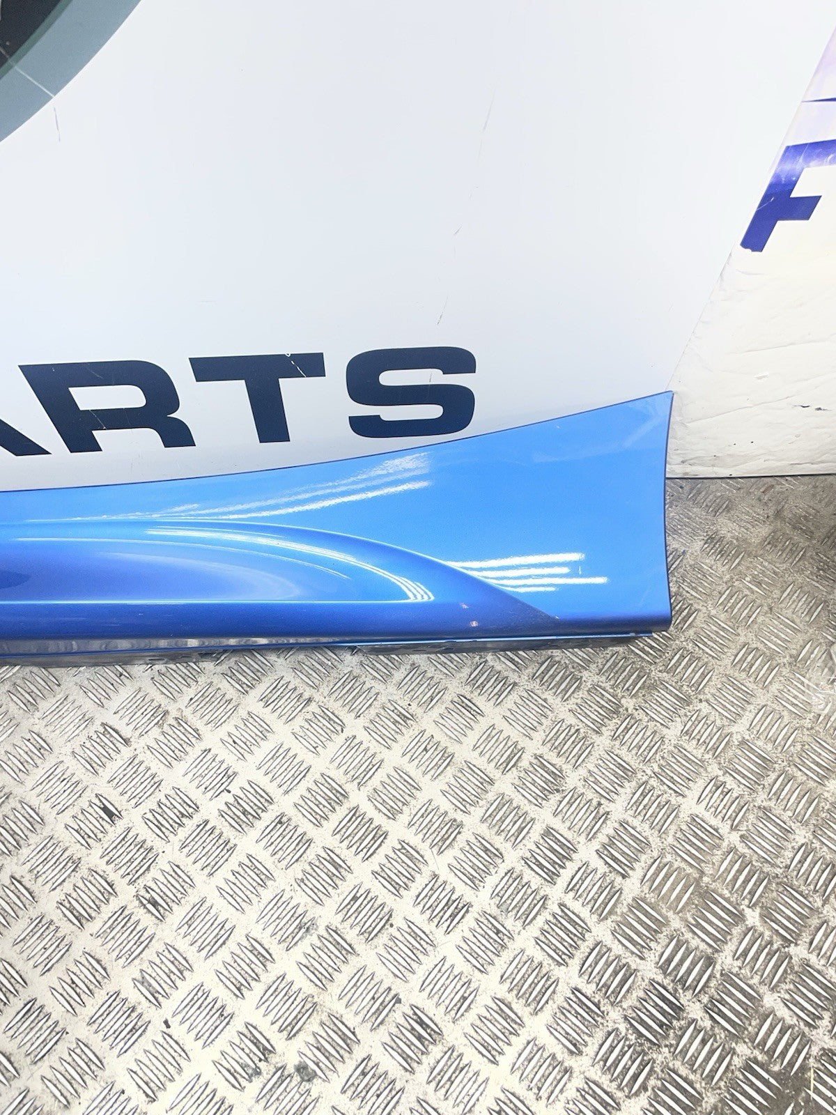 BMW 1 SERIES SIDE SKIRT PASSENGER LEFT M SPORT F21 2011-2019 3DR