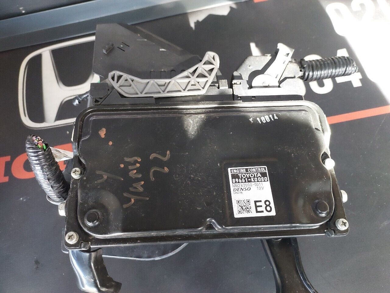 TOYOTA YARIS HYBRID ENGINE CONTROL UNIT ECU 2022