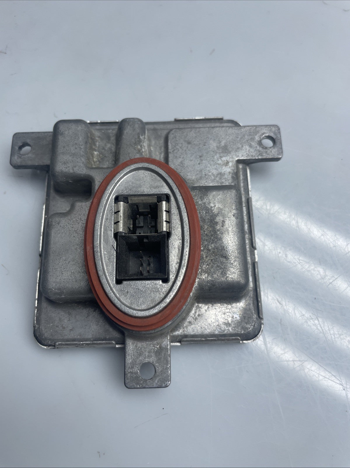 BMW 1 SERIES F20 F21 XENON HEADLIGHT BALLAST CONTROL MODULE ECU 7318327 (L133)