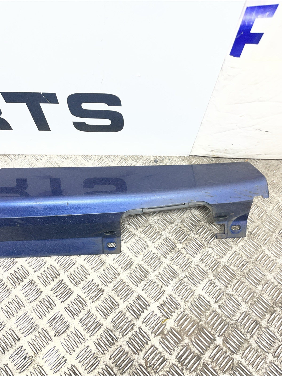 BMW 2 SERIES SIDE SKIRT RIGHT F45 ACTIVE TOURER 2015-2021 7318850