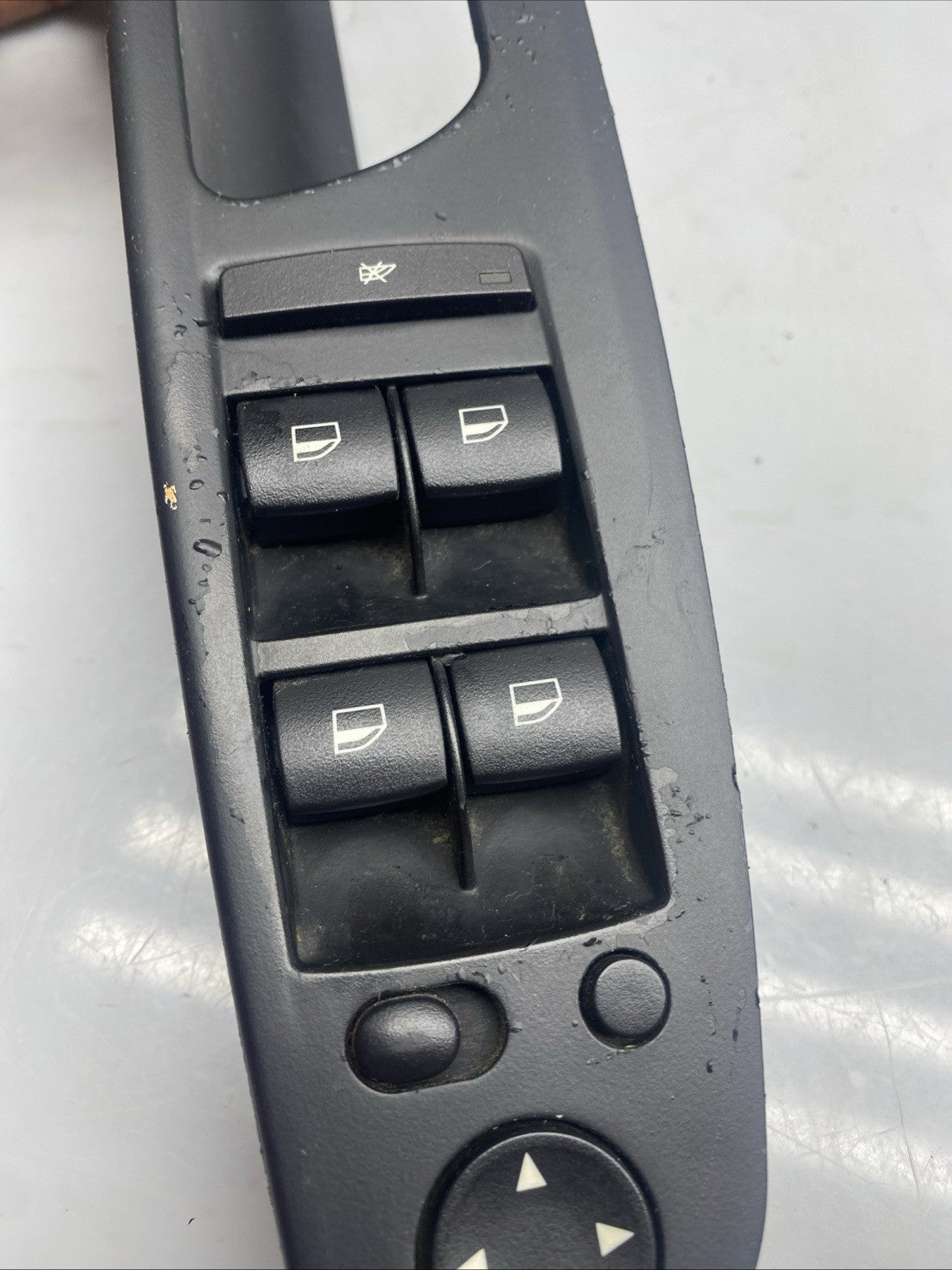 BMW X5 E70 WINDOW WING MIRROR SWITCH FRONT RIGHT DRIVER SIDE 9122121