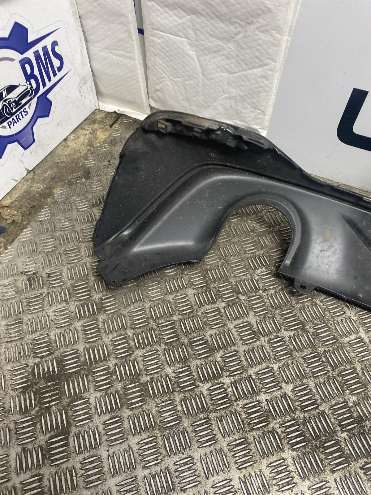 BMW X2 Rear Bumper Diffuser M Sport 8069140 F39 2019 17579941 New Grey
