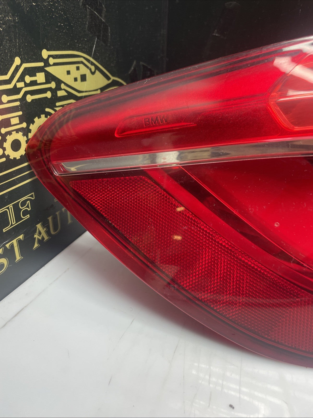 GENUINE BMW X6 F16 REAR LEFT PASSENGER SIDE OUTER LED TAIL LIGHT  7314859 2015-9