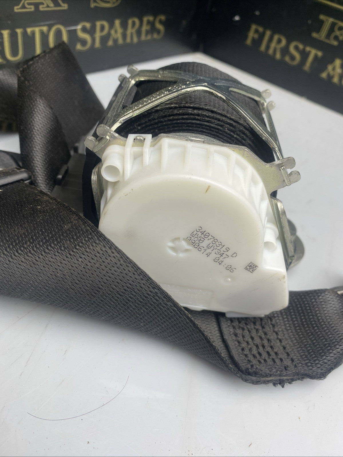 BMW 3 SERIES F30 F31 SEAT BELT FRONT LEFT PASSENGER SIDE BLACK 34078319D