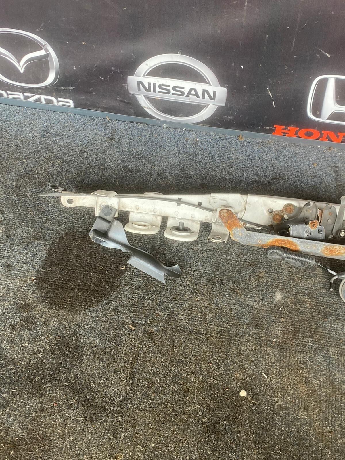 NISSAN JUKE 2018 UPPER SLAM PANEL WITH BONNET LOCK