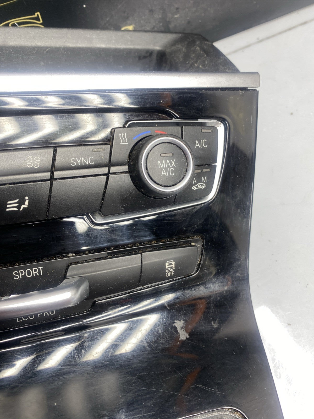 BMW 2 SERIES F45  2014 CENTRE CONSOLE SURROUND COMPLETE 9287612