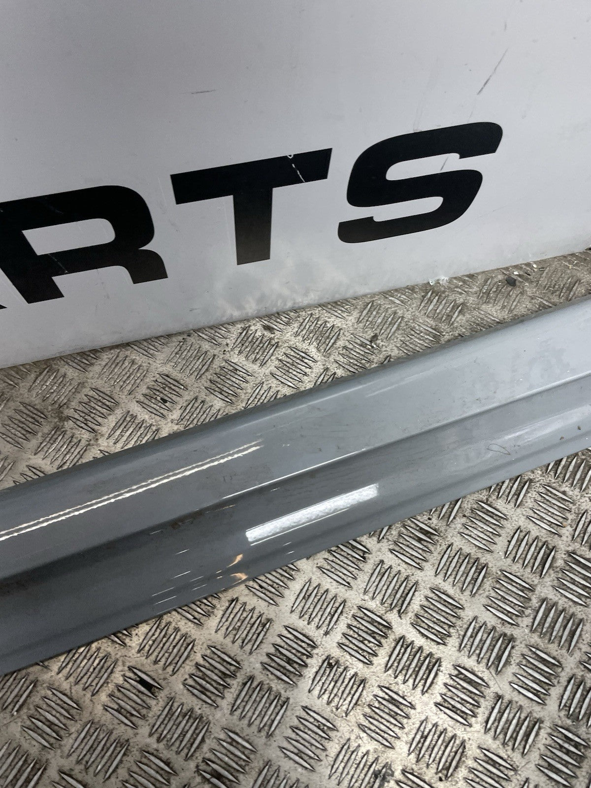 Bmw x3 side skirt driver right 2017-2024 M sport 8064808 8072708