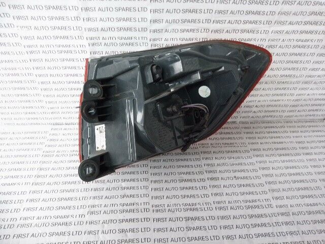 BMW 3 SERIES F30 2016 To 2018 REAR LEFT PASSENGER OUTER LIGHT H3736911706 NS
