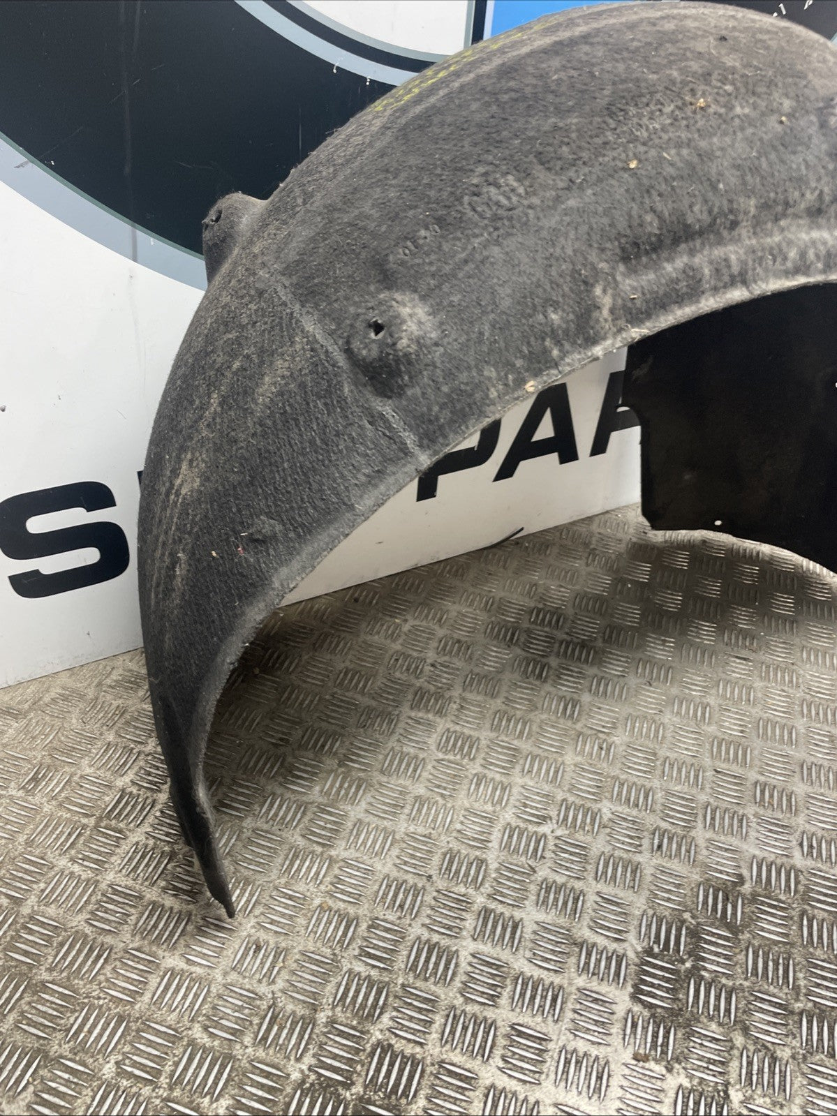 BMW 5 SERIES G30 G31 2018 WHEEL ARCH LINER SPLASH GUARD REAR LEFT 7351455