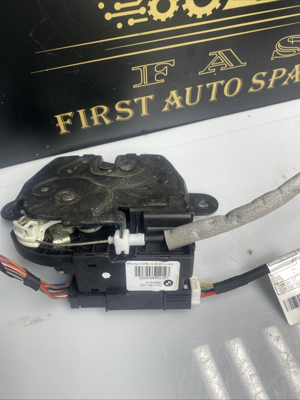 BMW Rear Tailgate Trunk Boot Lid Lock 2 Series F45 F46 7348530