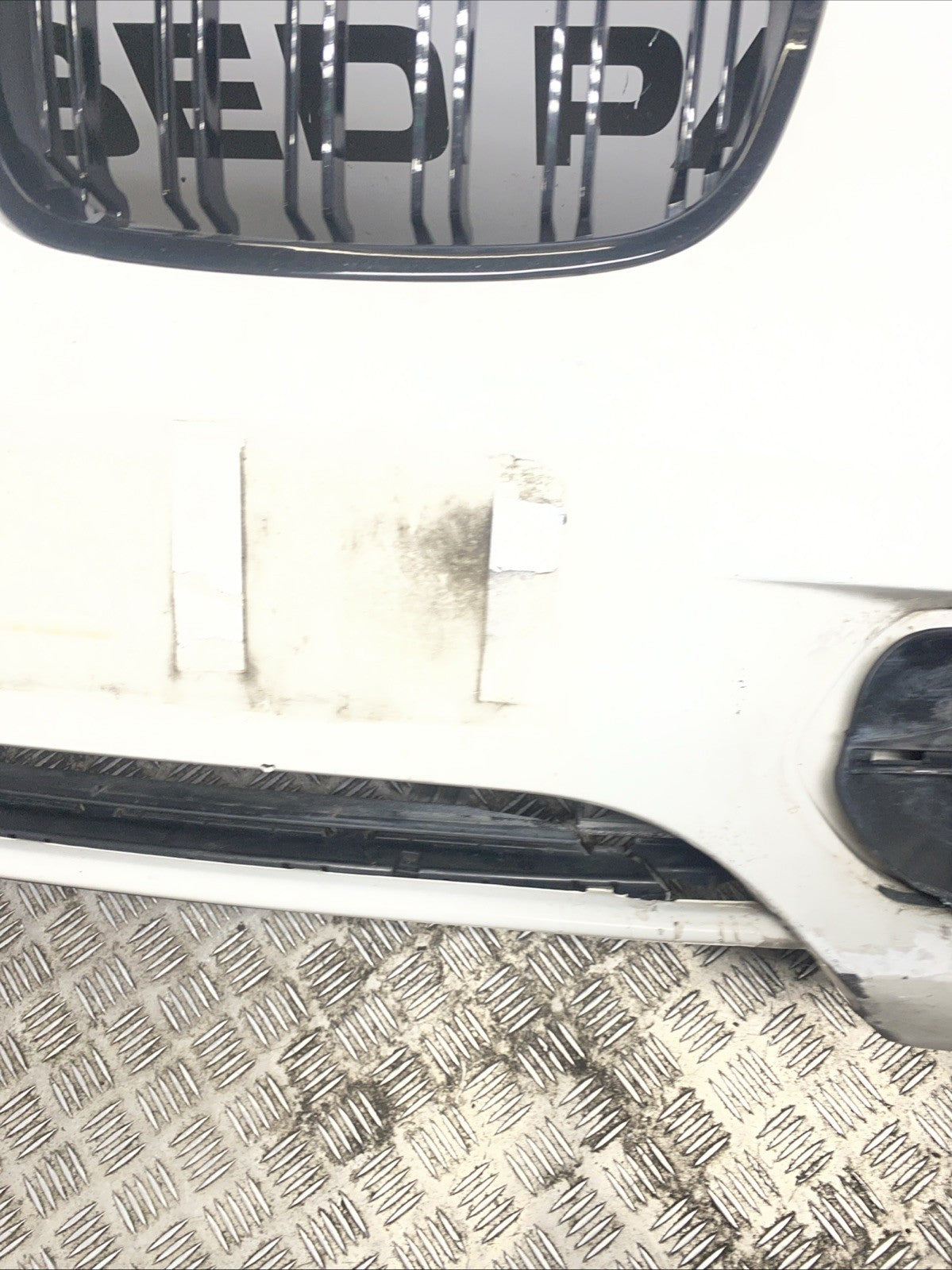BMW 1 SERIES F20 2012 13 14 Complete Front Bumper Assembly  Alpine White 300