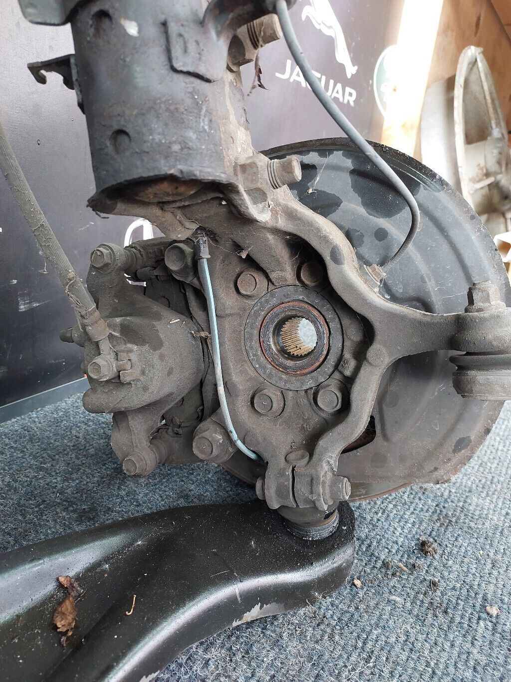 NISSAN JUKE O/S FRONT COMPLETE SUSPENSION LEG RH 2014