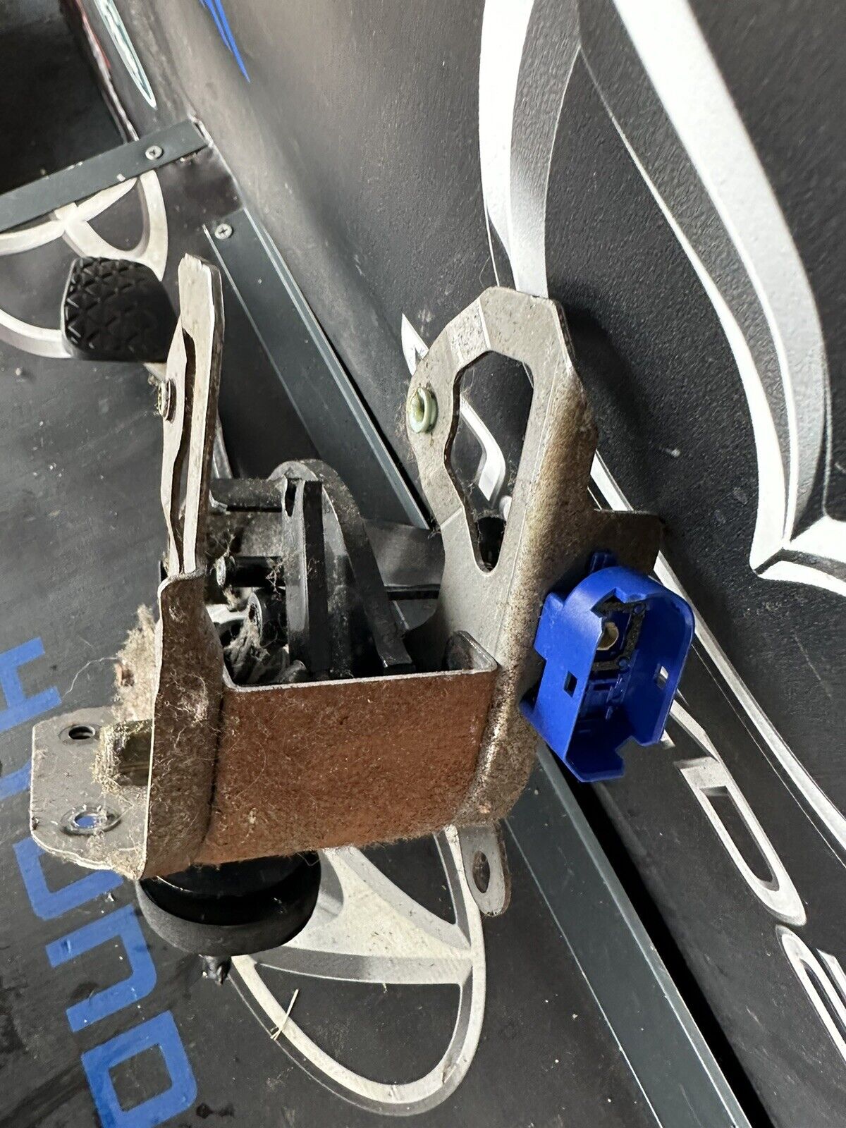 clutch pedal for MAZDA 2 1.2 2008 2009 A D651