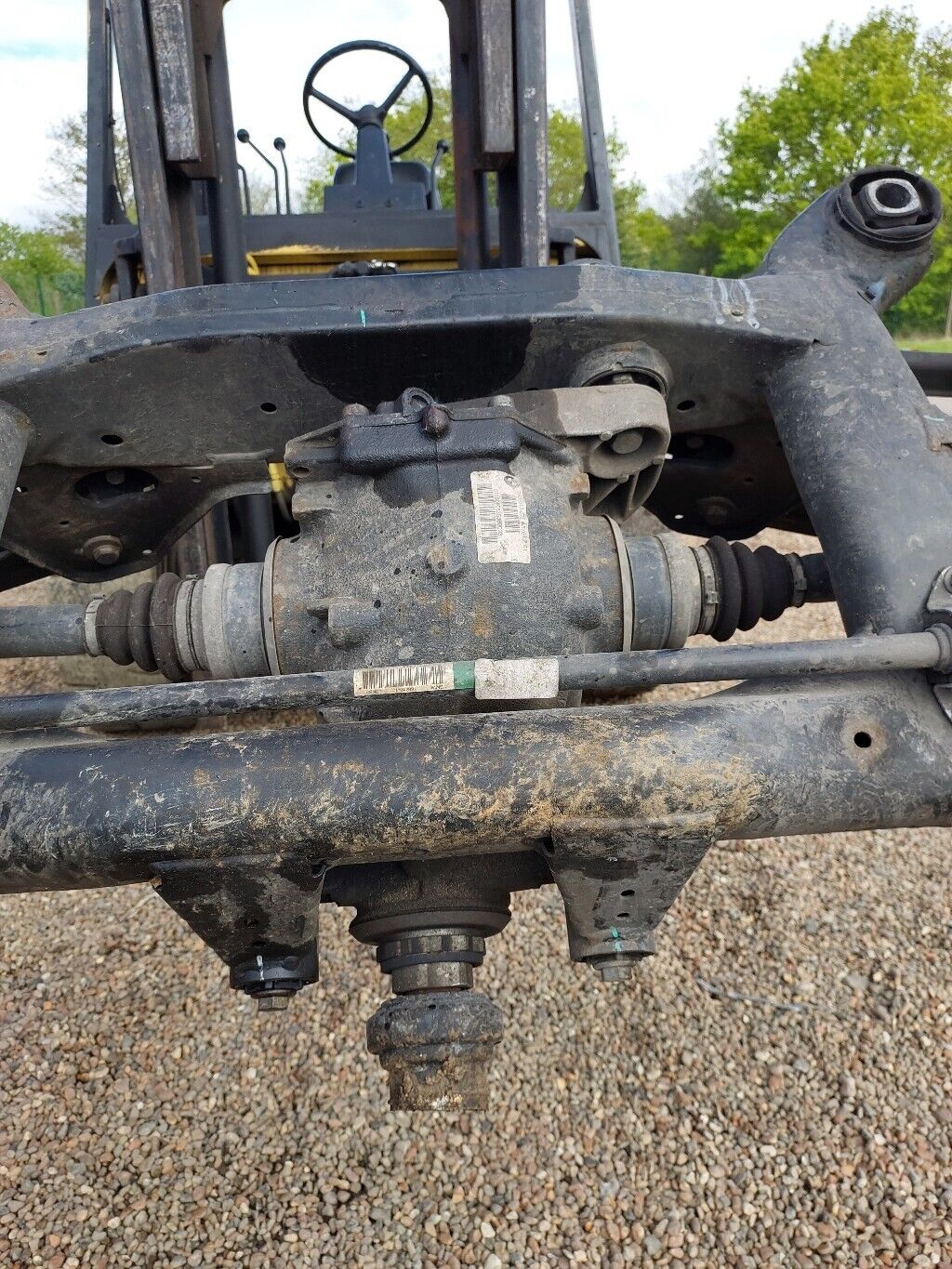 BMW X5 X6 F15 F16 REAR SUBFRAME AXLE COMPLETE, HANDBRAKE, DIFF, SUSPENSION