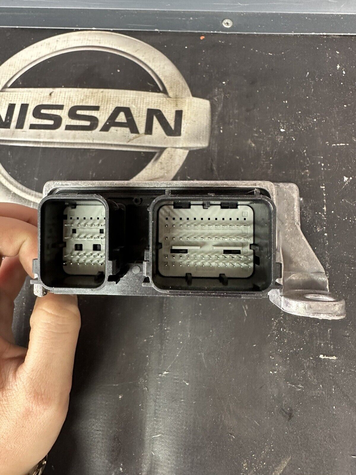 FORD FIESTA MK7 RESTRAINT CONTROL MODULE C1BT-14B321-CD 2013