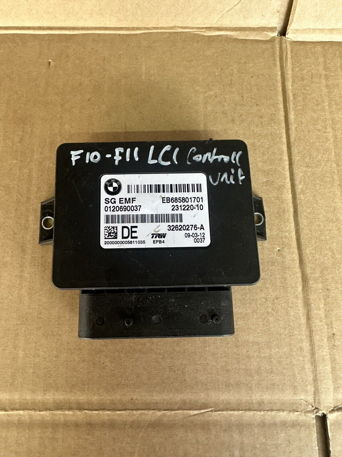BMW F10 F11 LCI Control Unit EMF 6798113