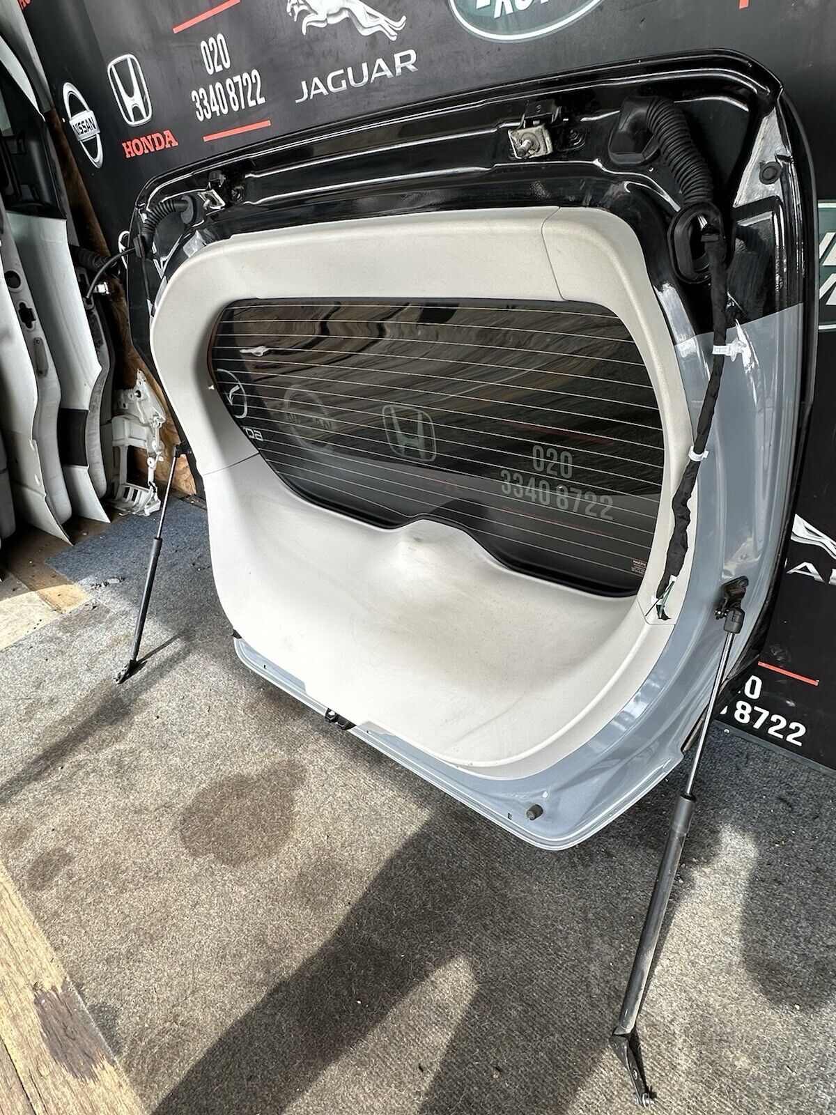 2021 Nissan Leaf  Tailgate 2017-2024