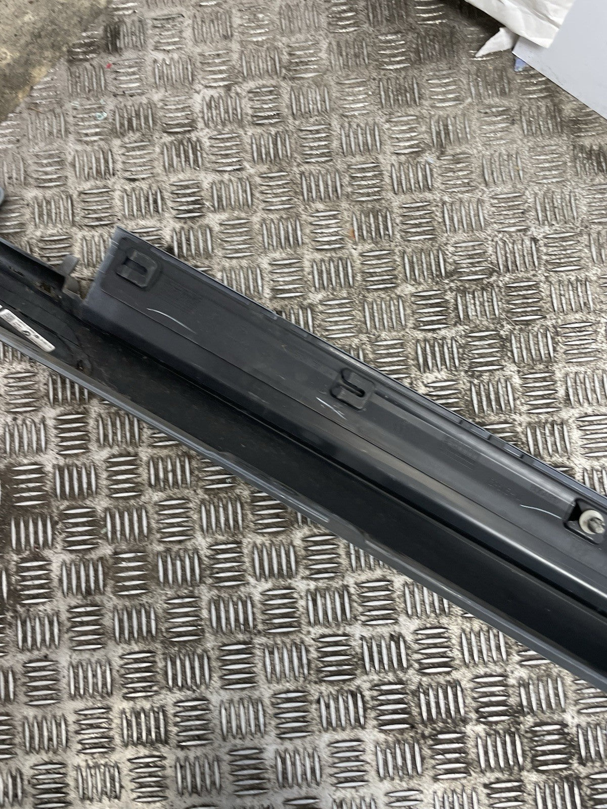 Bmw x3 side skirt passenger left 2017-2024 M sport 8064807