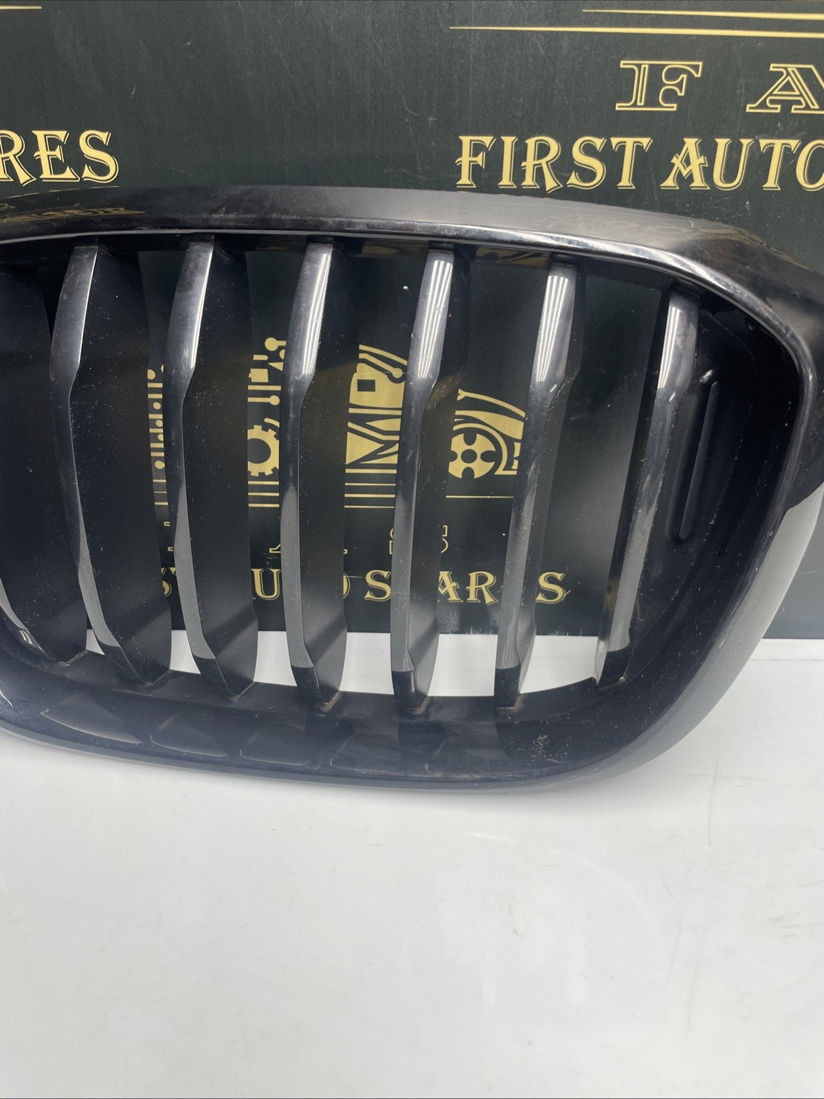 BMW X3 G01 Front Left Kidney Grille 51137440853 7440853