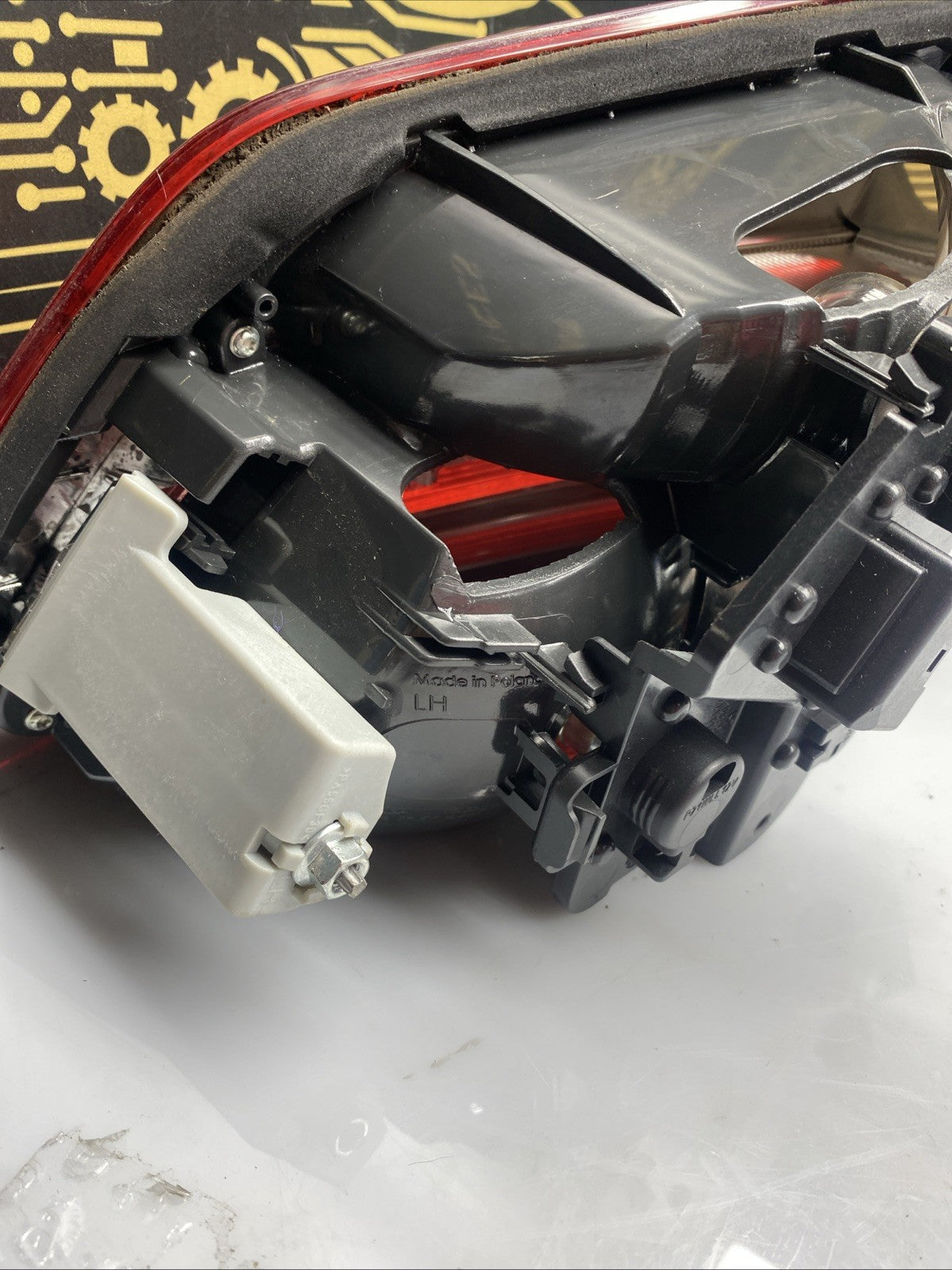 BMW 2 SERIES F45 LEFT PASSENGER SIDE REAR INNER TAILLIGHT 7461477