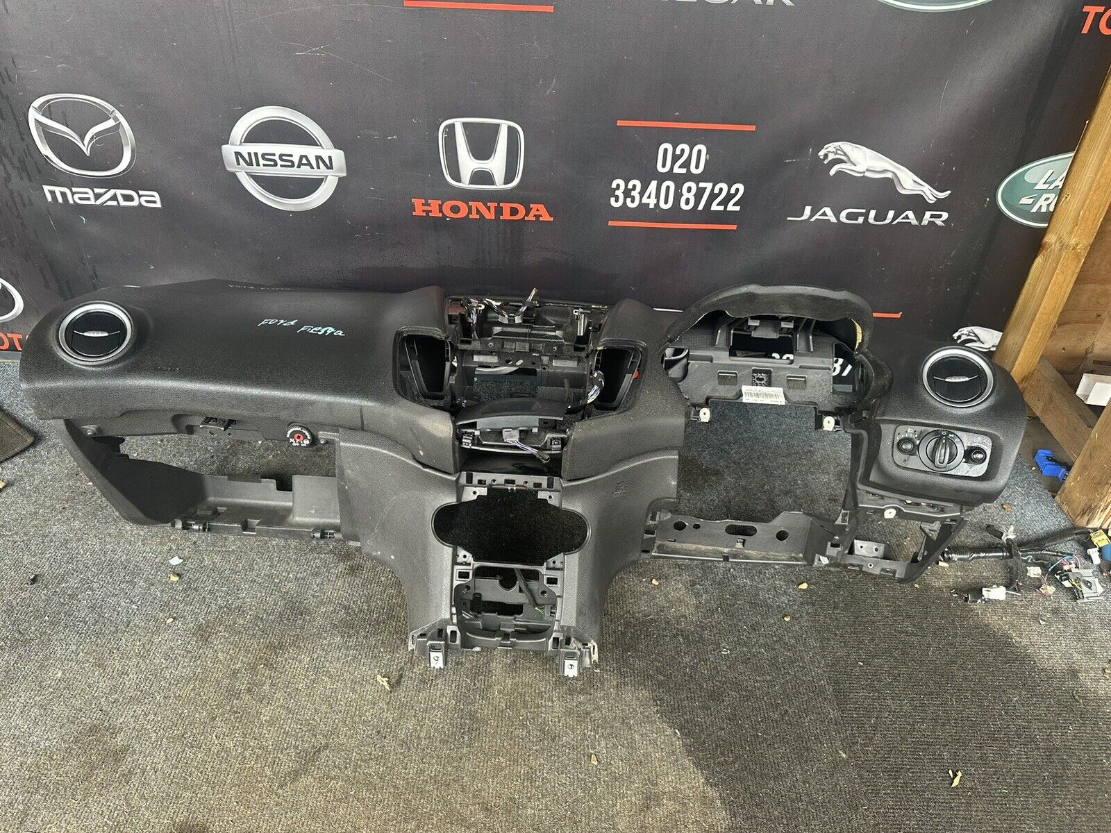 FIESTA  DASH BOARD  5 Door Hatchback  08-17 FORD