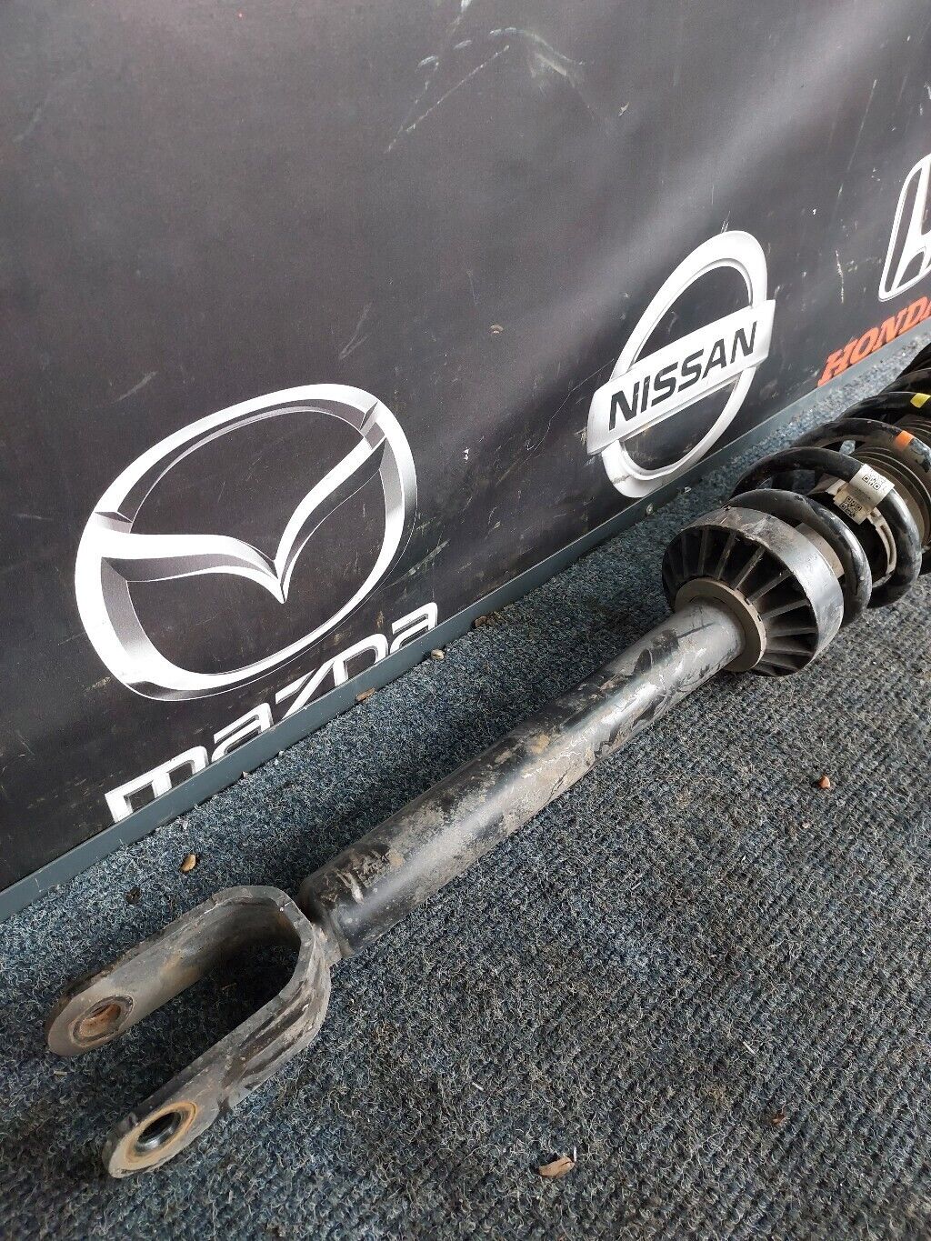 JAGUAR XE SPORT 2018 N/S FRONT SHOCK ABSORBER & SPRING LH