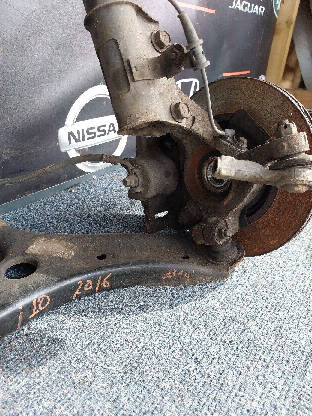 HYUNDAI i10 2016 O/S FRONT COMPLETE SUSPENSION LEG RH