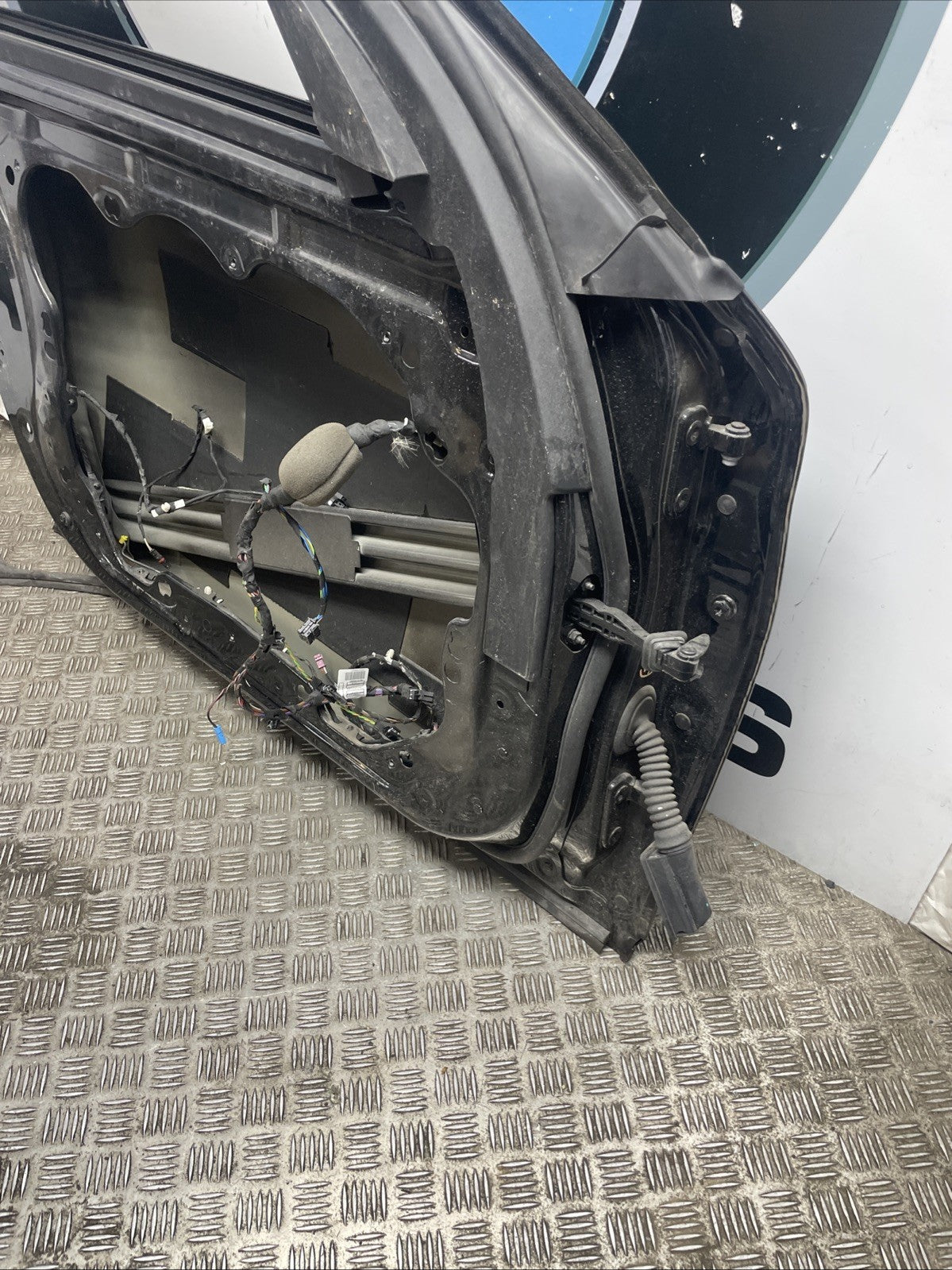 BMW 5  G30 DOOR FRONT LEFT PASSENGER SIDE 2020 SHELL
