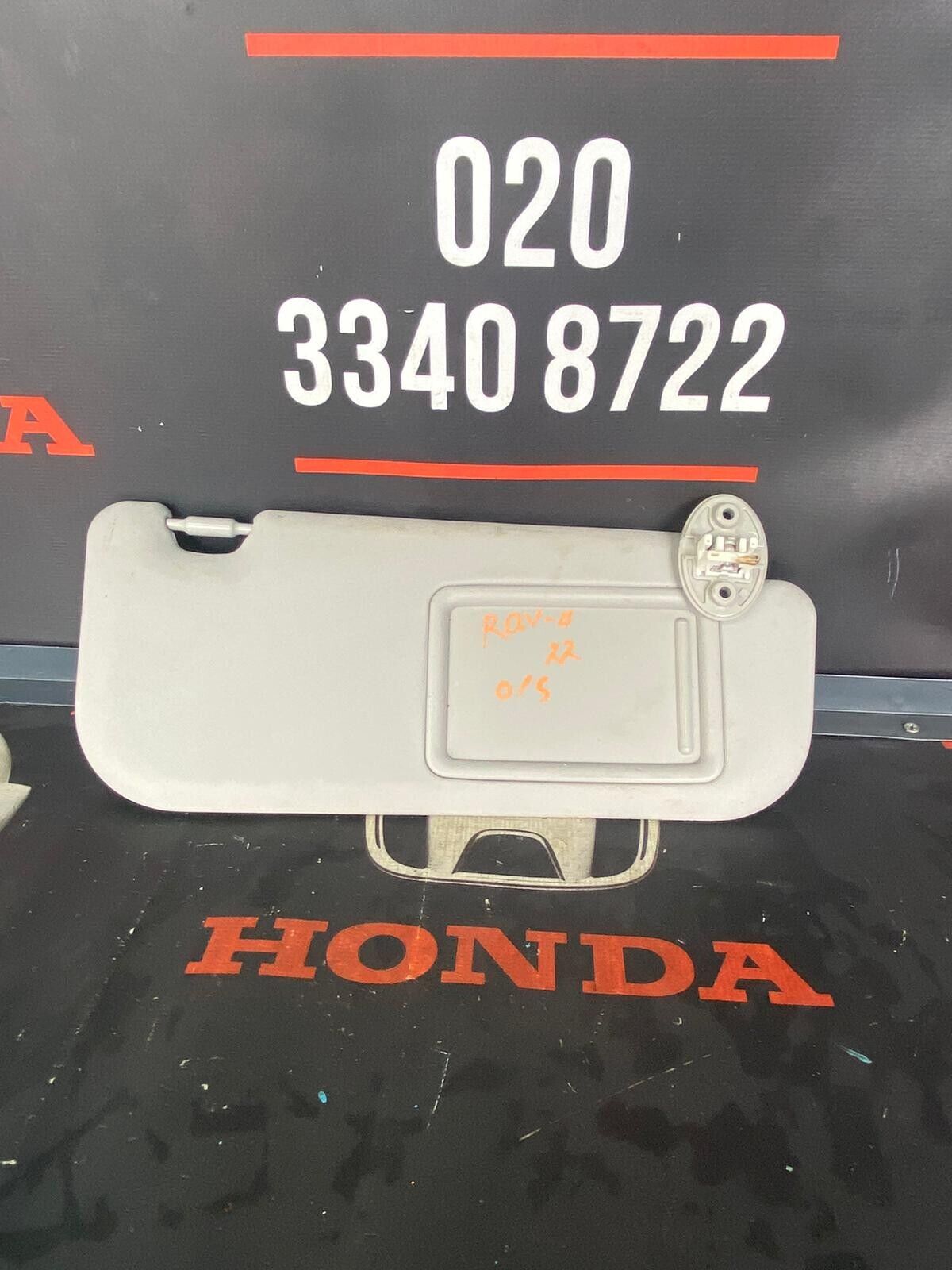 TOYOTA RAV 4 2022 O/S RIGHT SUN VISOR