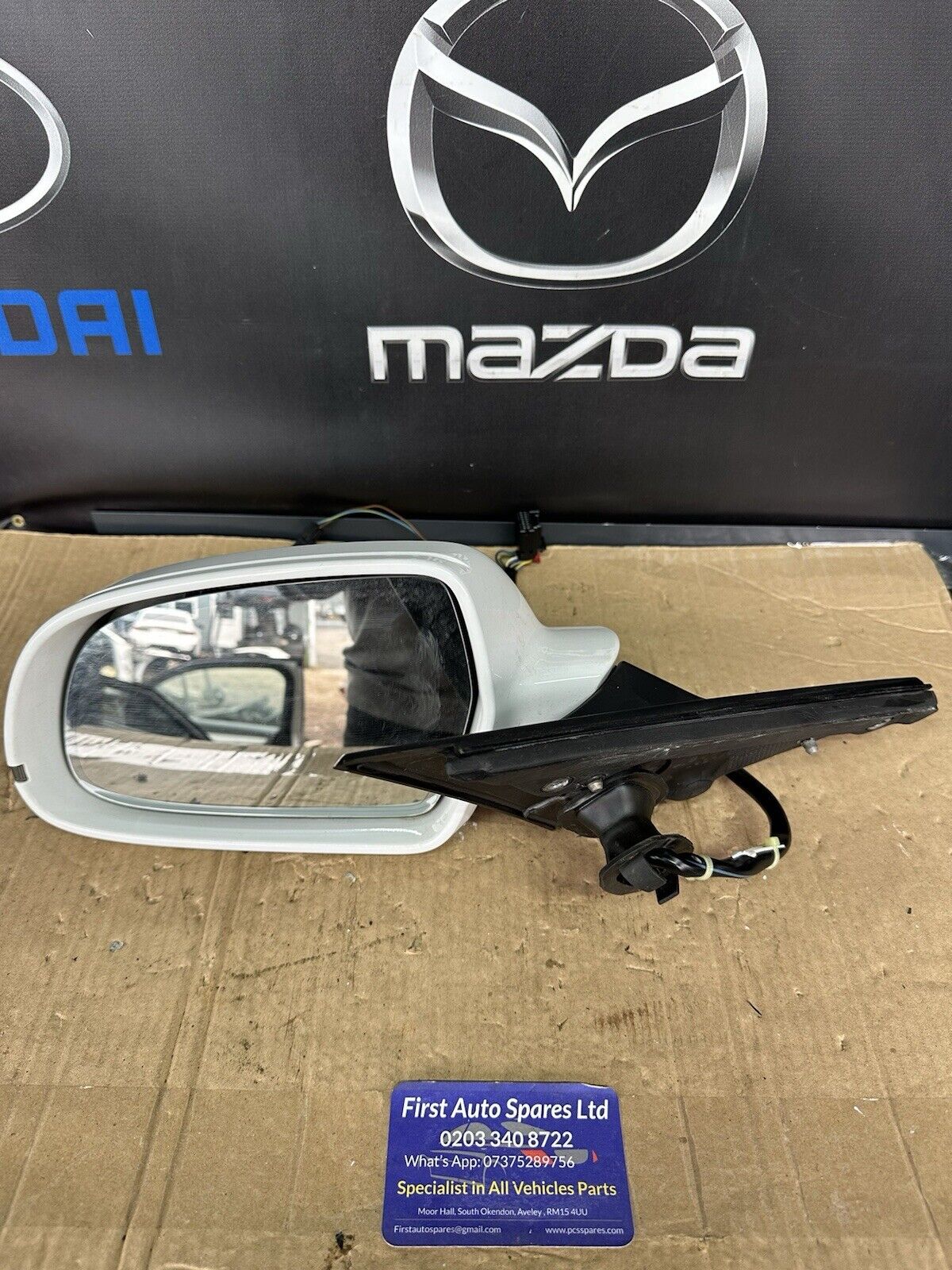 2014 AUDI A4 FRONT LIFT  SIDE DOOR WING MIRROR