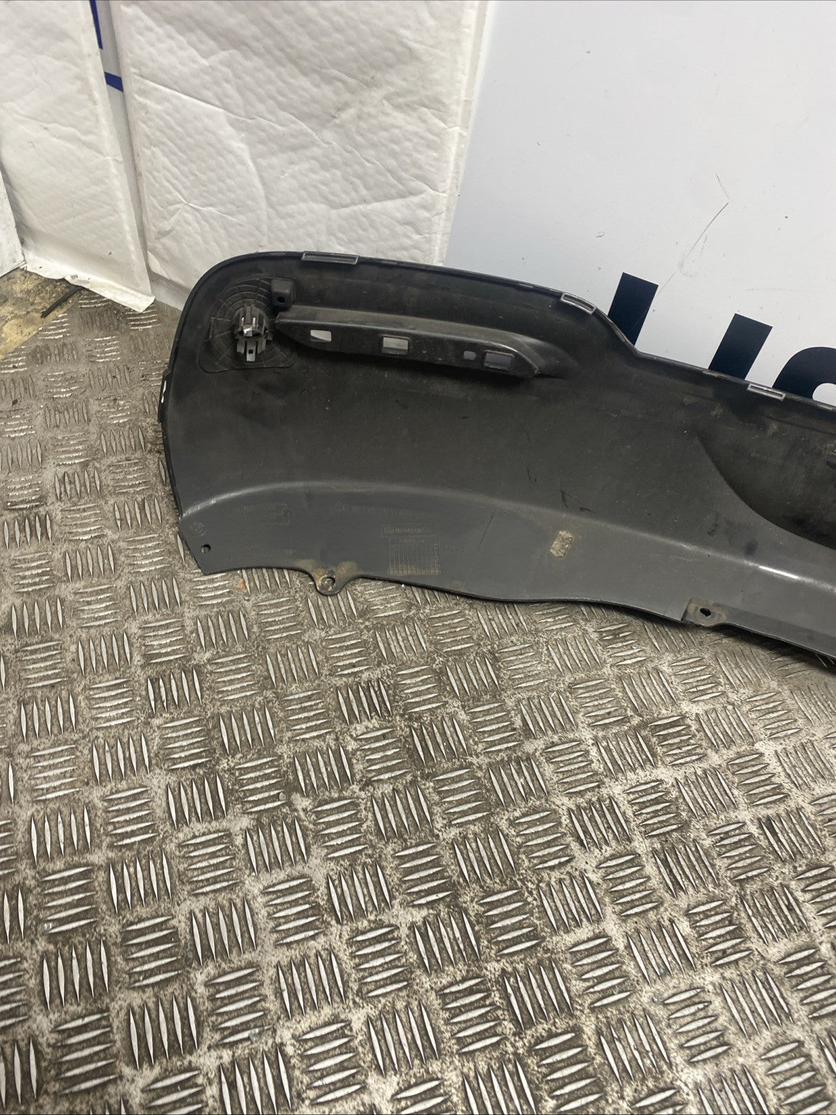 BMW 3 Series GT 2015 F34 M Sport Rear Bumper Diffuser Trim 51128057175