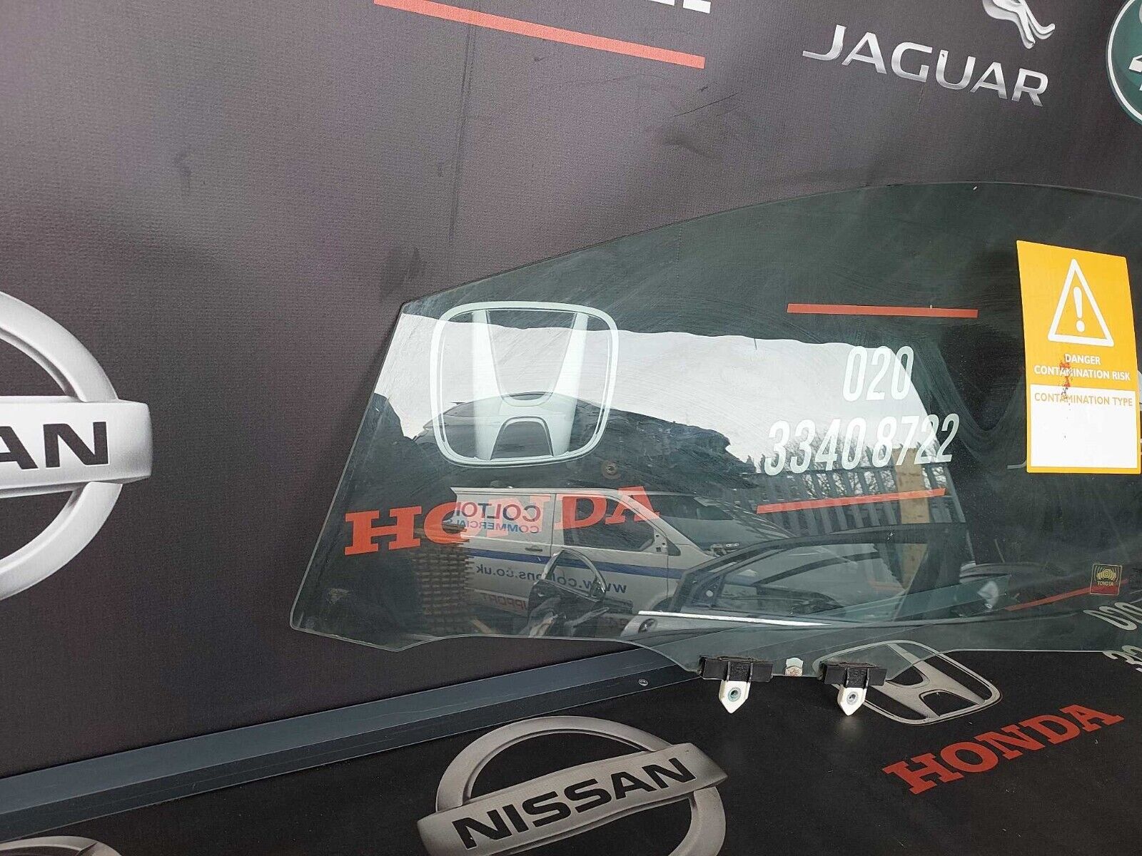 TOYOTA YARIS N/S FRONT WINDOW GLASS 2022