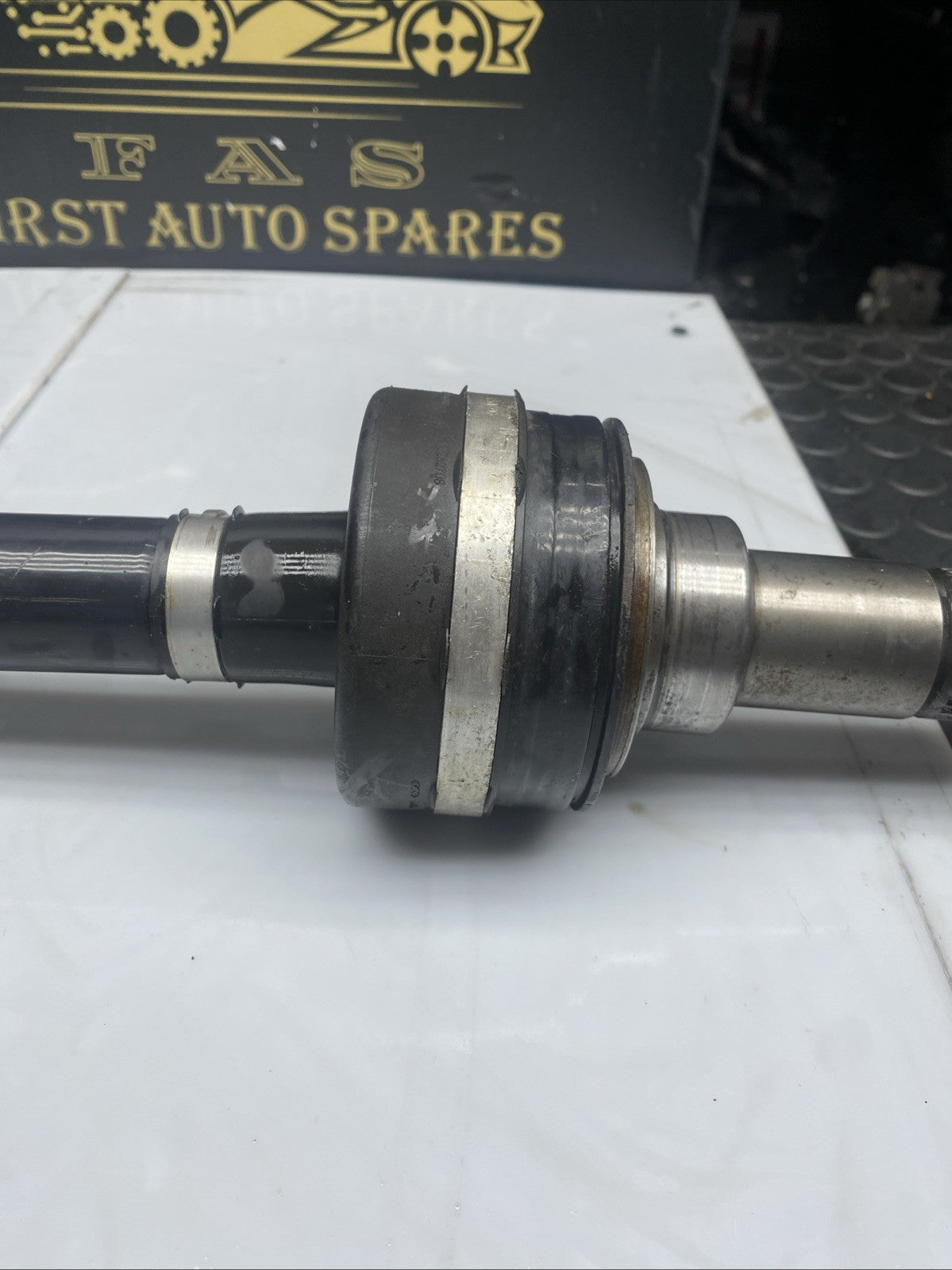 BMW 5 SERIES DRIVESHAFT REAR RIGHT 2.0 PETROL AUTO 8686242 G30 2017 - 2023