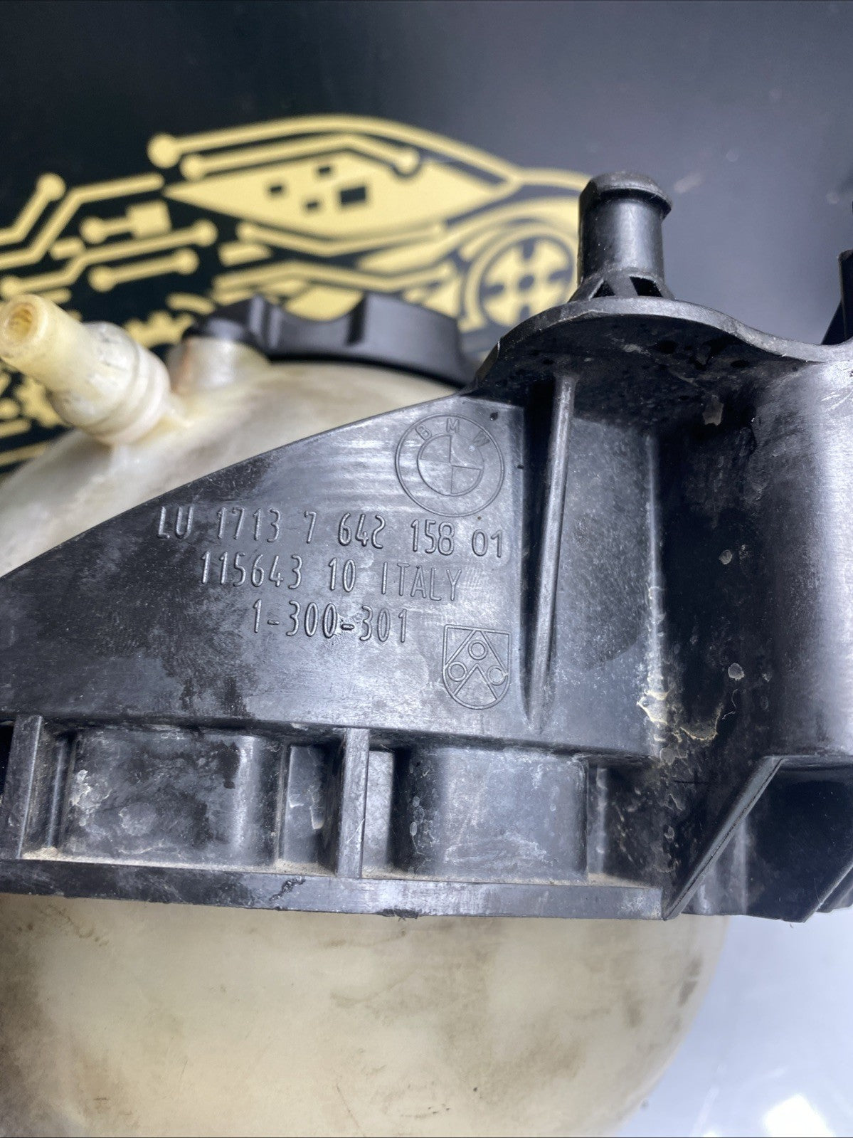 BMW 1 SERIES F20 F21 EXPANSION BOTTLE TANK RESERVOIR 7642159