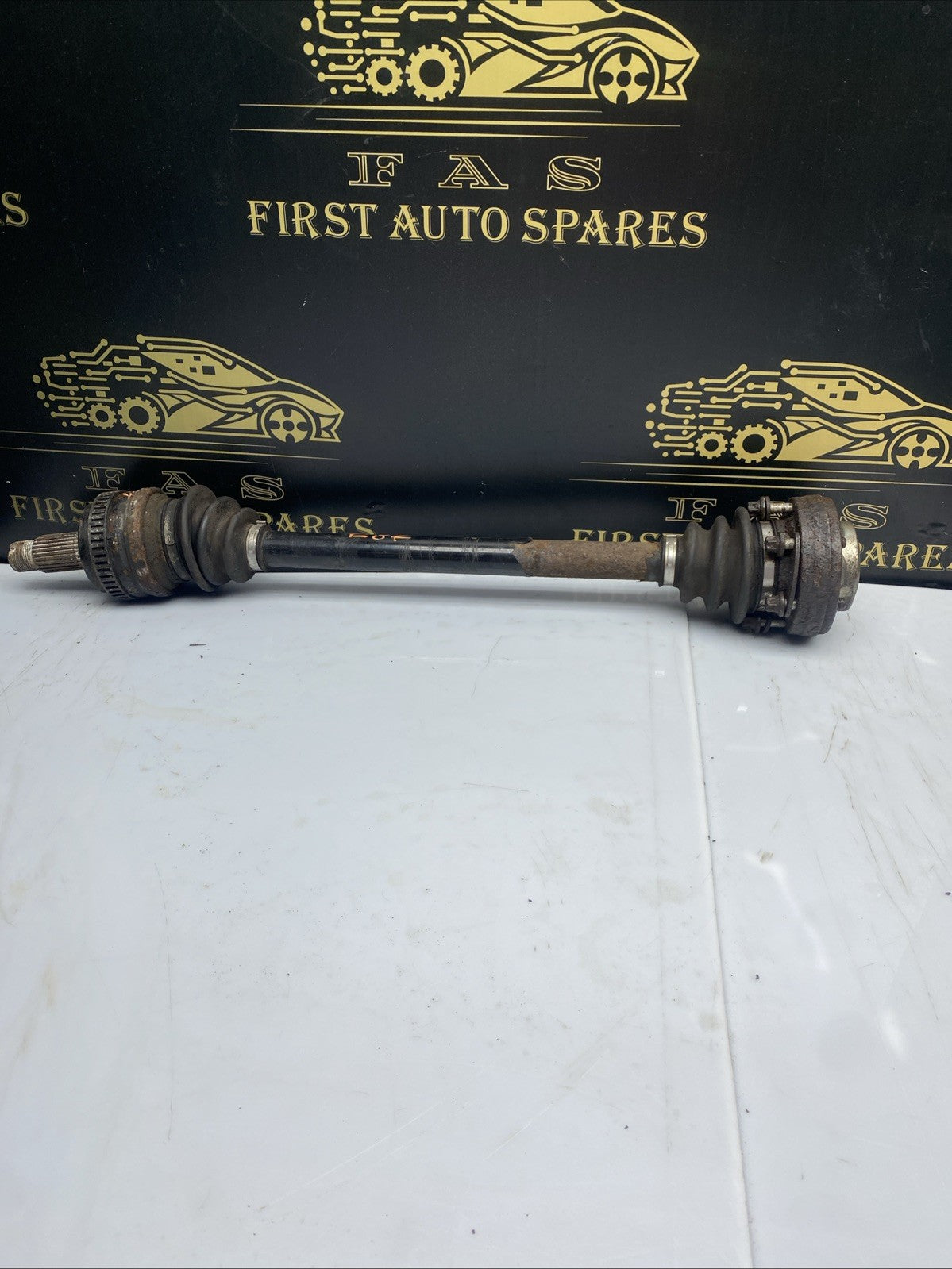 BMW E81 E87 E90 E91 E92 Driveshaft Output Shaft Left N/S 7523959