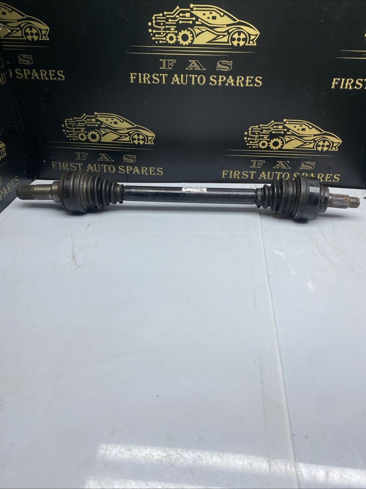 BMW 1 SERIES F20/F21 2019 LEFT REAR DRIVESHAFT 3.0L PETROL 33207597685