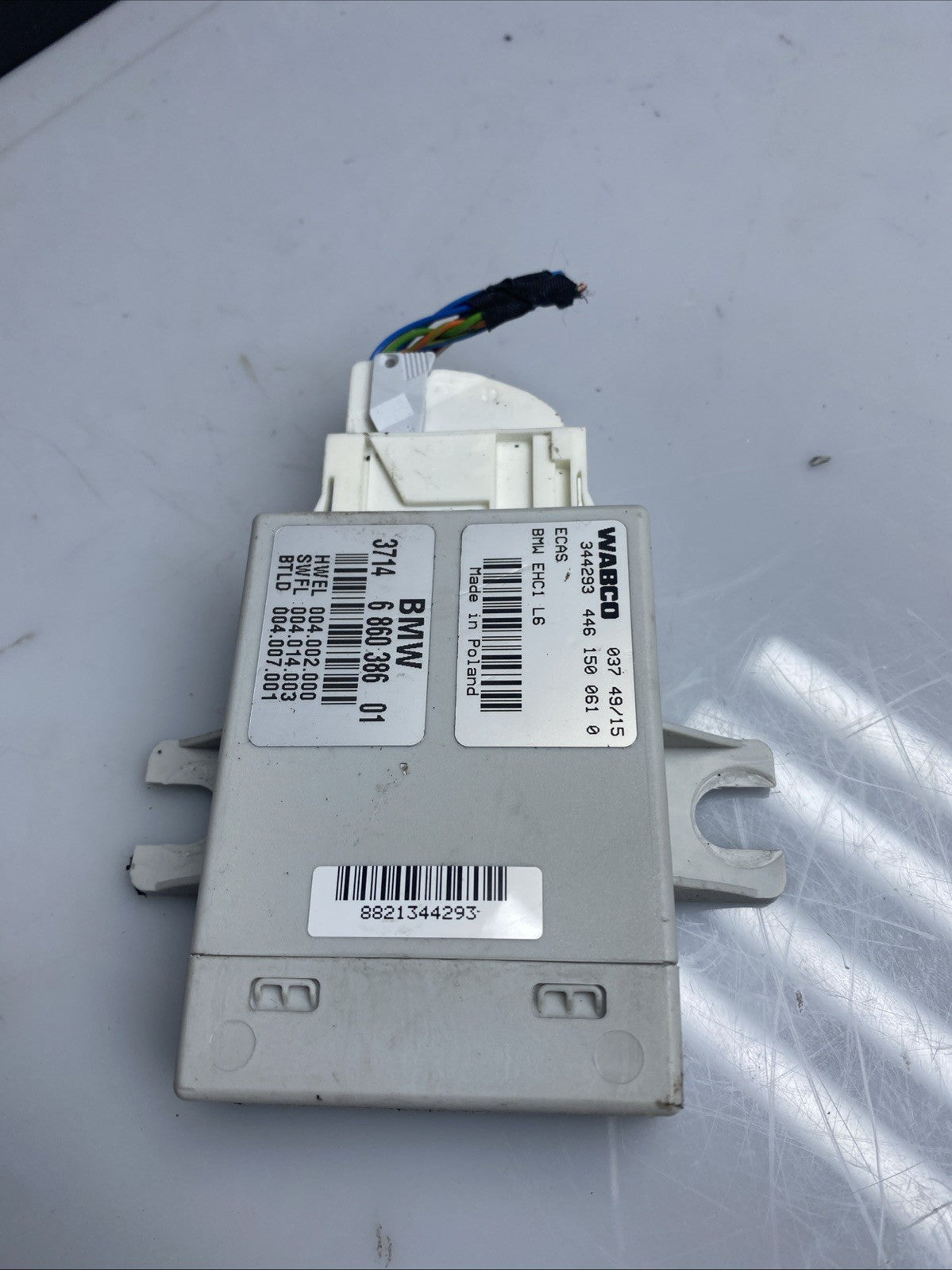 BMW 5 SERIES F10 F11 AIR SUSPENSION CONTROL MODULE ECU 6860386 2014-2018