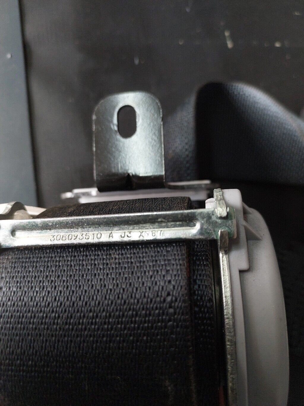 NISSAN NOTE 2016 O/S REAR SEAT BELT RH