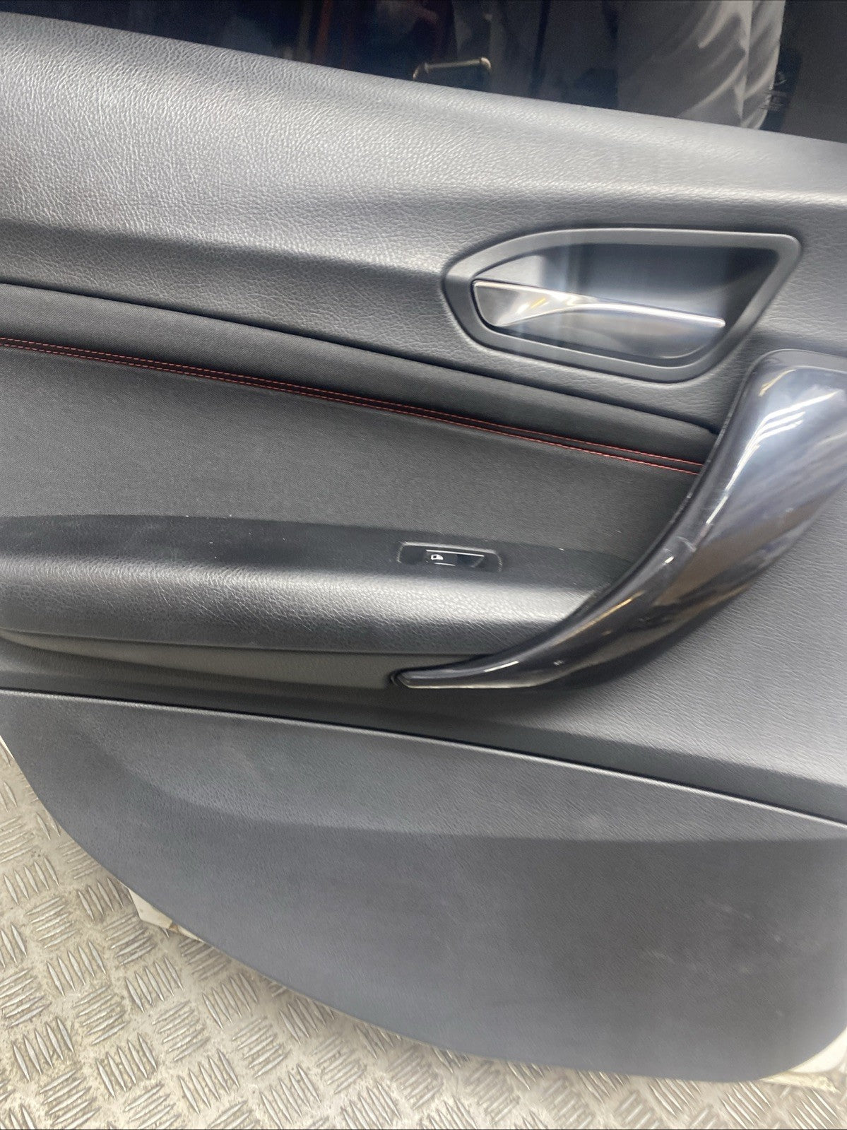 2014-2019 BMW 1 SERIES F20 PASSENGER SIDE REAR DOOR WHITE COLOR CODE 300