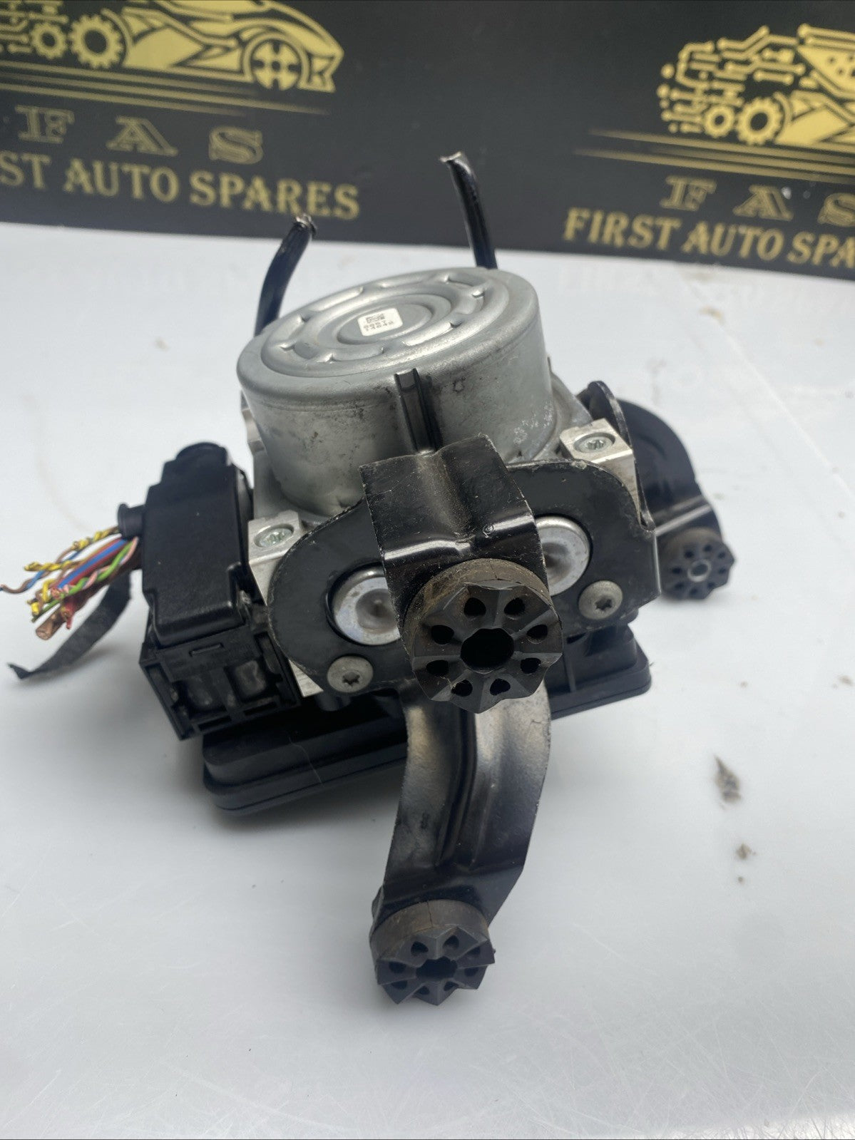 BMW 1 Series F20 F21 N13 1.6 Petrol ABS Pump Control Module Unit 6869726 6869725