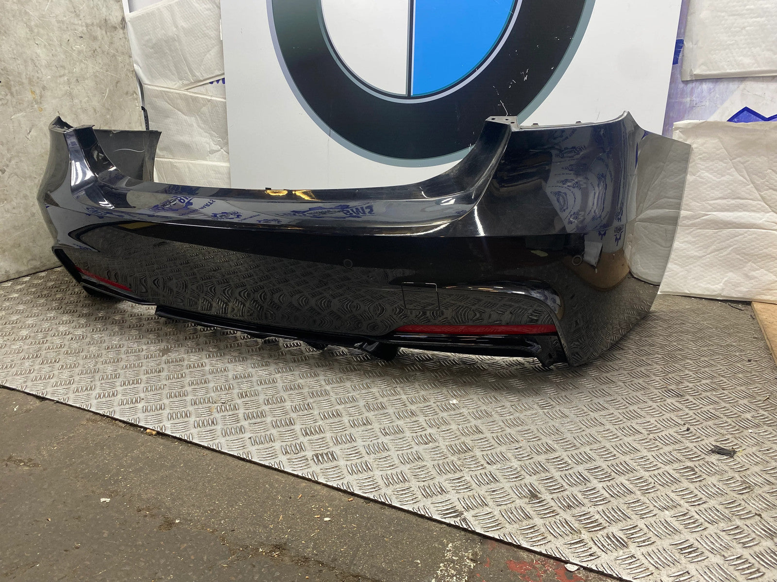 BMW 3 Series F30 Saloon Rear Bumper – 2015–2019 – Black