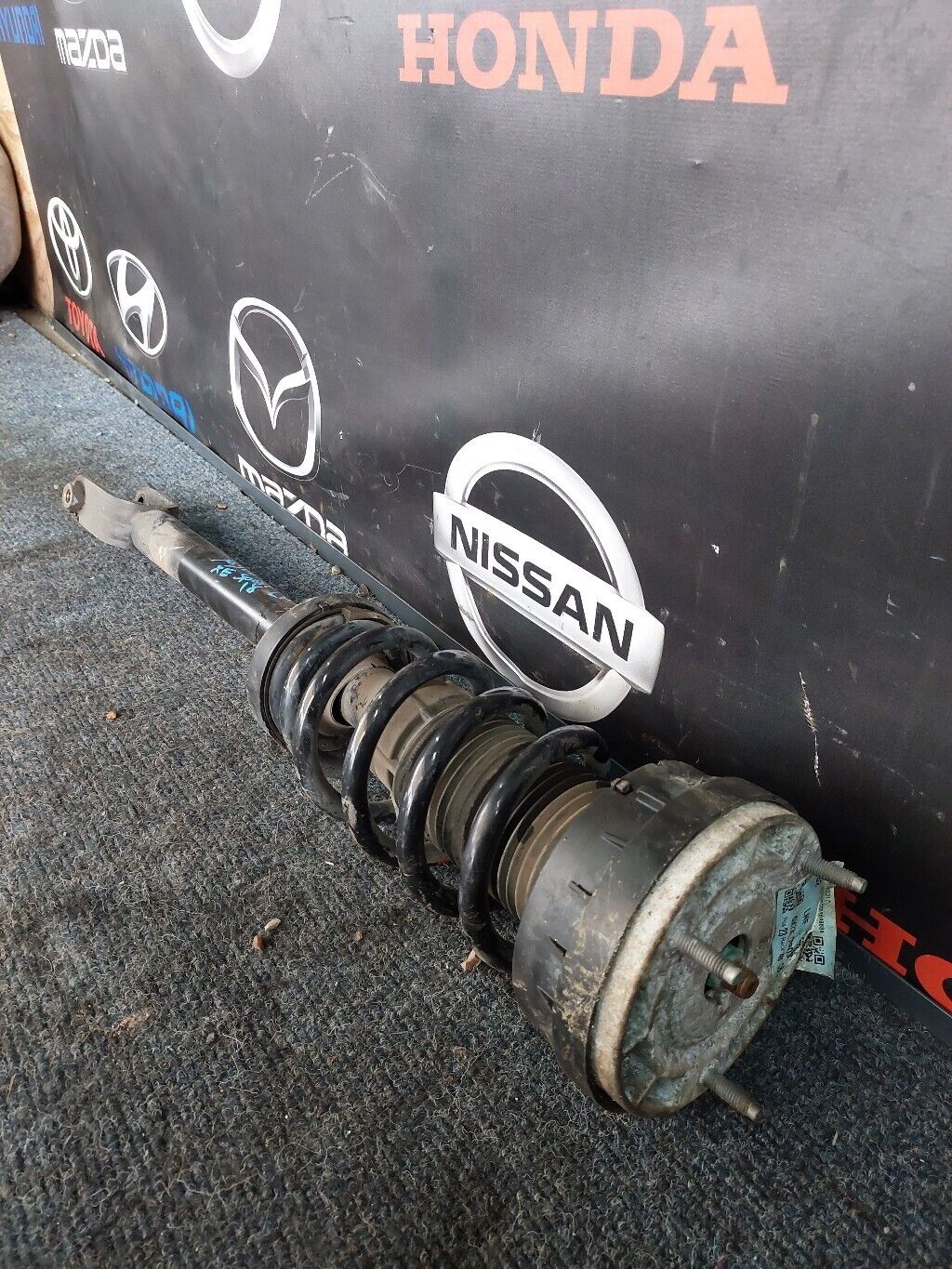 JAGUAR XE SPORT 2018 N/S FRONT SHOCK ABSORBER & SPRING LH