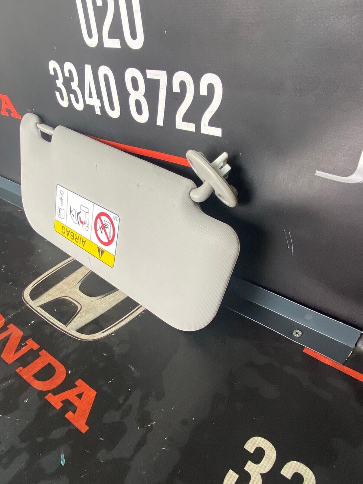 TOYOTA RAV 4 2022 N/S LEFT SUN VISOR