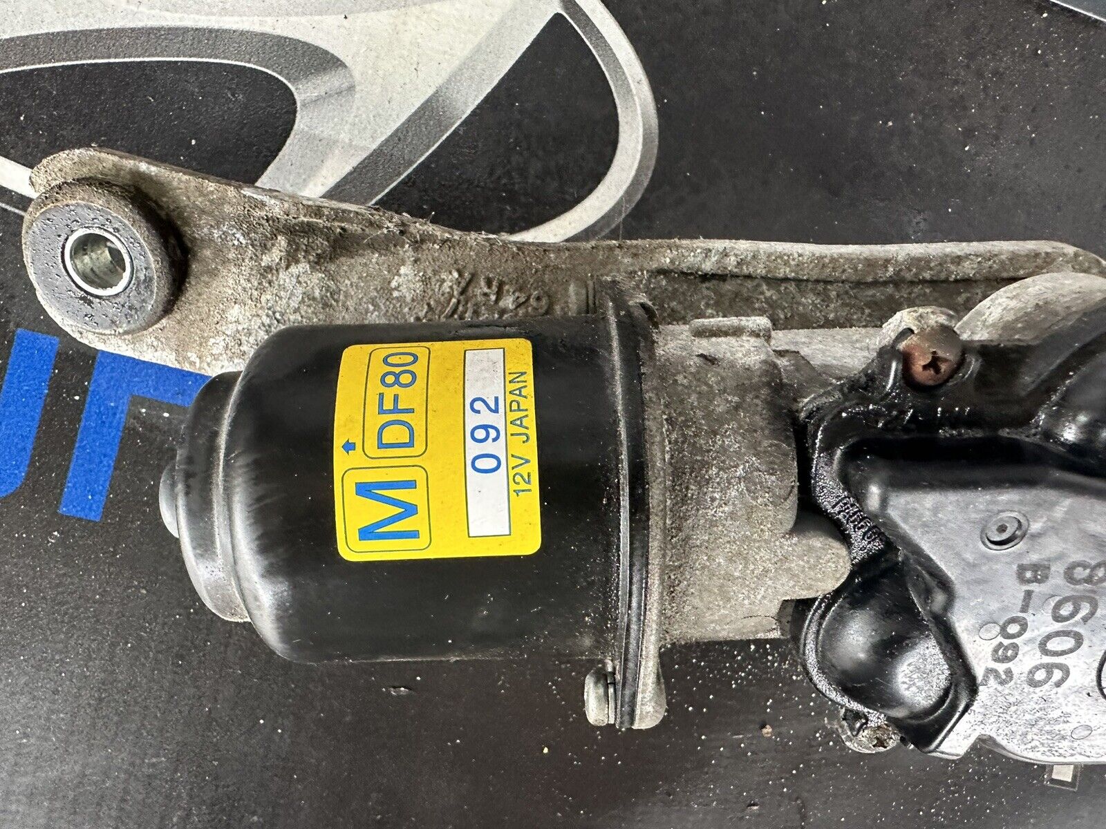 Mazda 2 2007-2010 Front Wiper Motor & Linkage