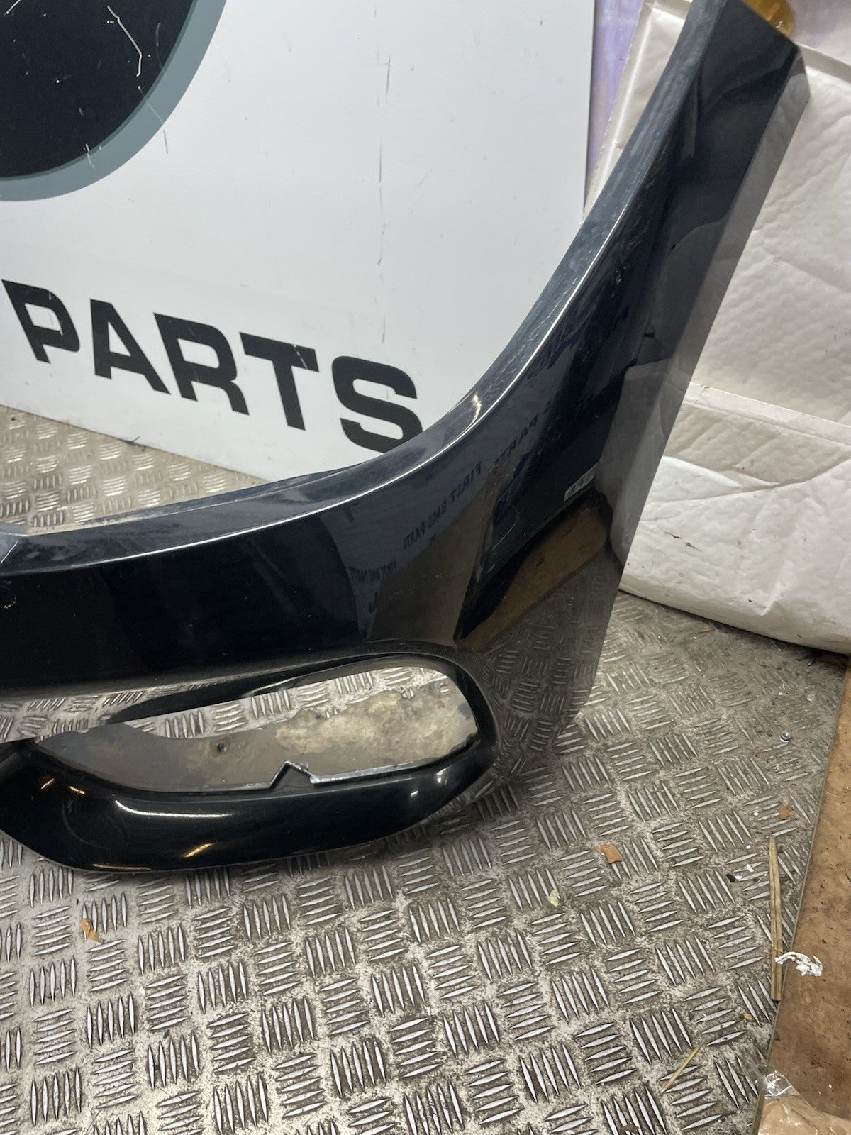BMW 1 F20 F21 LCI M SPORT FRONT BUMPER 2015-19 GENUINE (Dent On Driver Side)
