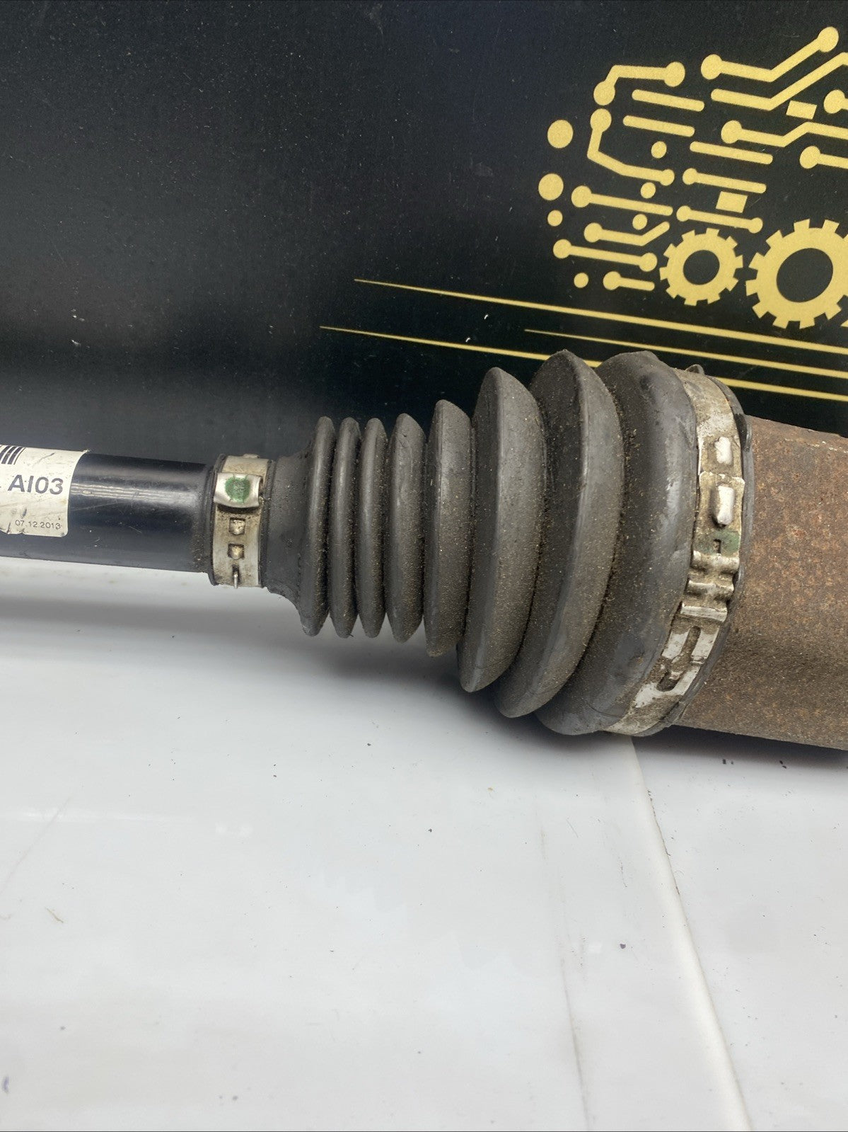 BMW X3 DRIVESHAFT F25 2010-2014 FRONT LEFT 2.0 DIESEL MANUAL 7598027