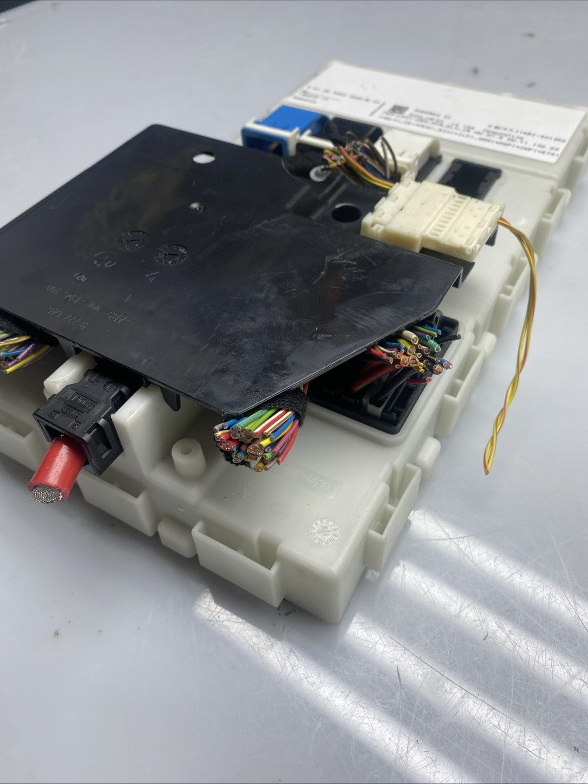 BMW 1 Series F20 F21 ECU Fuse Box Body Control Module 9352864