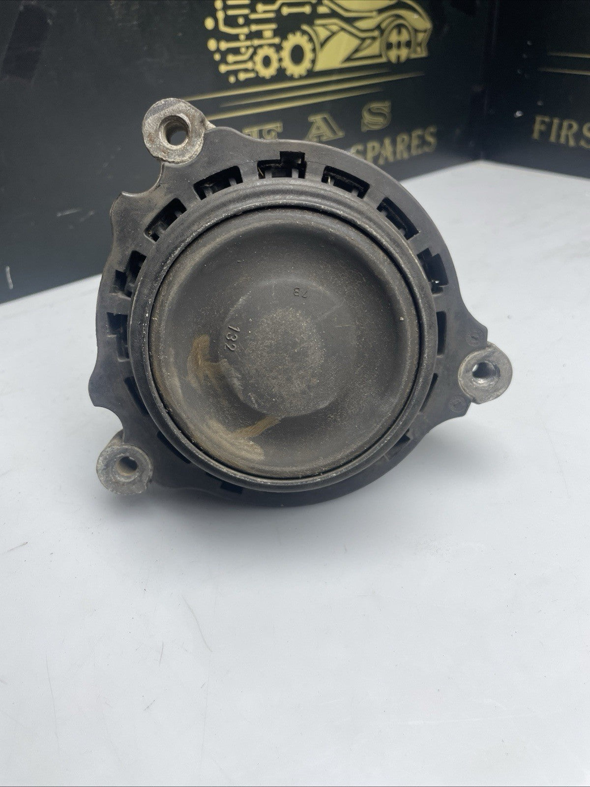 BMW 1 Series Engine Mount Left Side 6787659 F20 F21 F22 F30 F32 F36