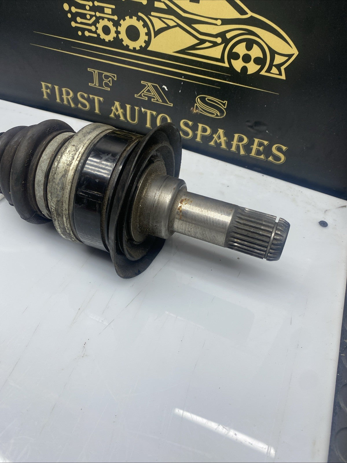 BMW 1 2 3 4 SERIES F20 F30 F32 DRIVERS RIGHT REAR N47 DIESEL DRIVESHAFT 7597682